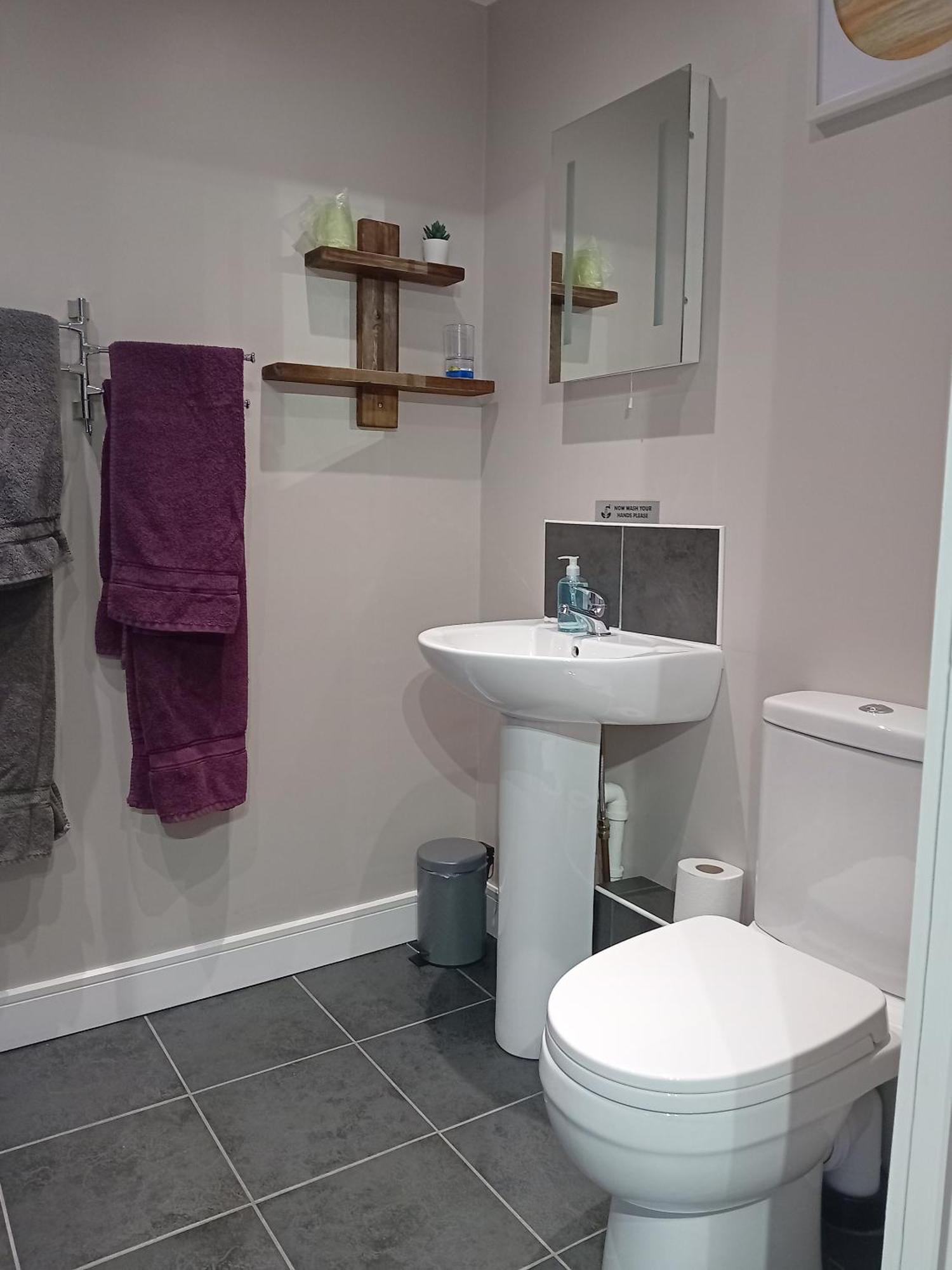 Bed and Breakfast Middle House Coventry Esterno foto