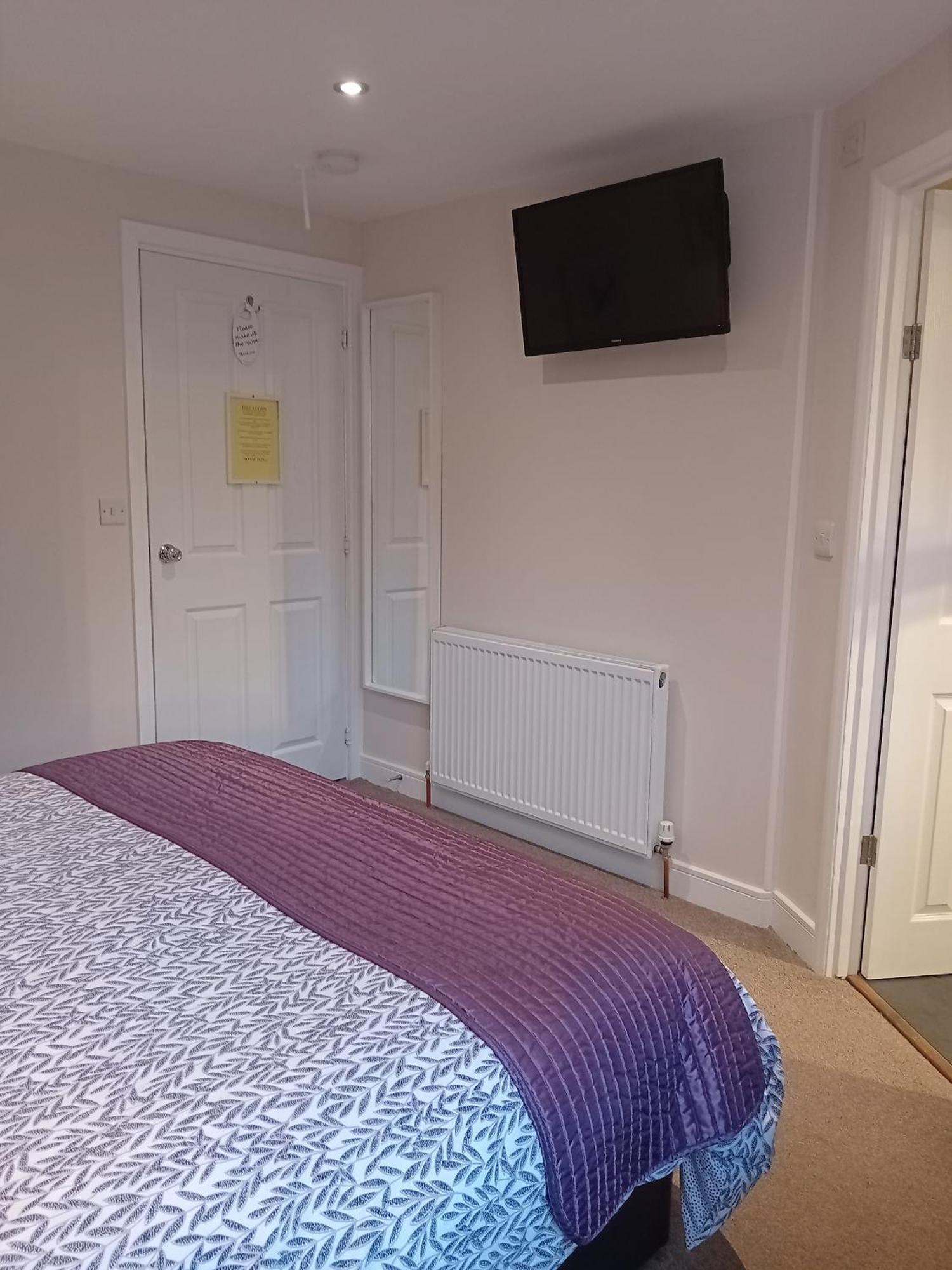 Bed and Breakfast Middle House Coventry Esterno foto